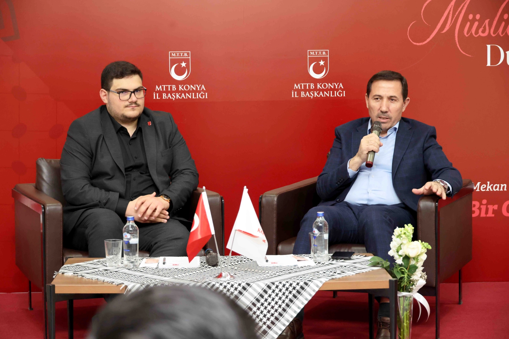 Konya Karatay'da Başkan Kılca MTTB'li gençlerle buluştu