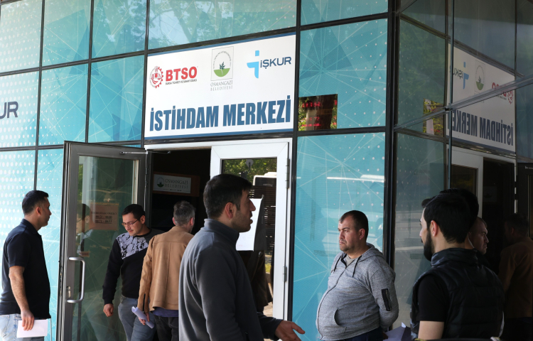 Bursa Osmangazi’de 1 haftada iş sahibi oluyorlar