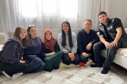 Bursa Yıldırımlı marifetli gençler büyüklerle buluşuyor
