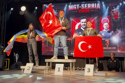 Enes Malkoç, Belgrad’da altın madalya kazandı