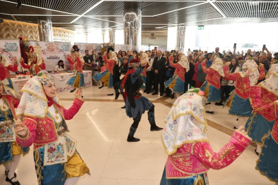 Denizli'de Üreten Kadınlar Festivali coşkuyla başladı