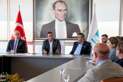 İzmir Narlıdere’de muhtarlarla ortak akıl buluşması