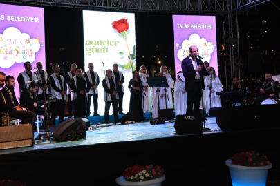 Kayseri Talas'ta Çiçek Festivali'ne muhteşem final