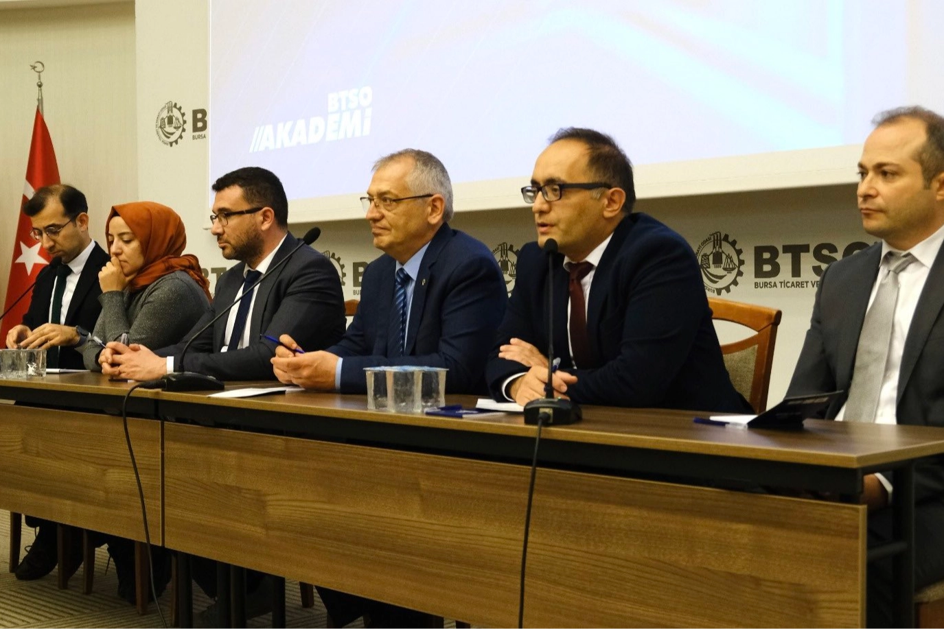 BTSO'da asansör sektörüne güvenlik ve mevzuat odaklı toplantı