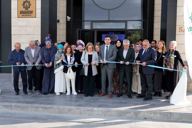 Konya Karatay’da tezhip sergisi açıldı