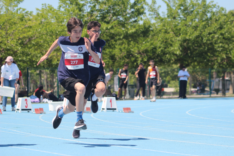 İstanbul’da 19 Mayıs coşkusu atletizmle taçlandı