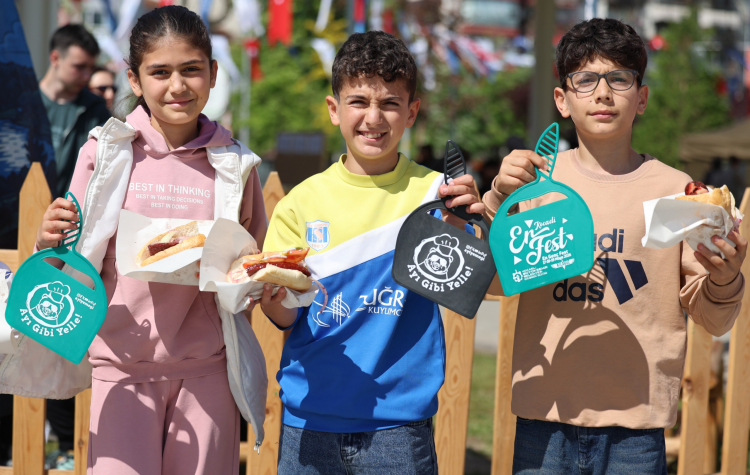 EnFest’te gençler ‘Ayı Yemeği’ne tam not verdi