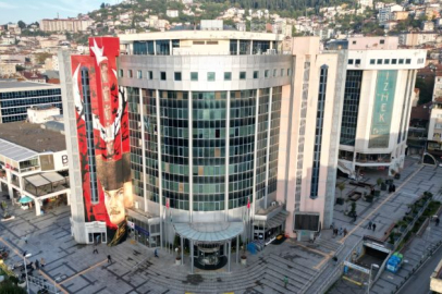 İzmit'te bayram öncesi belediyeden esnafa kolaylık