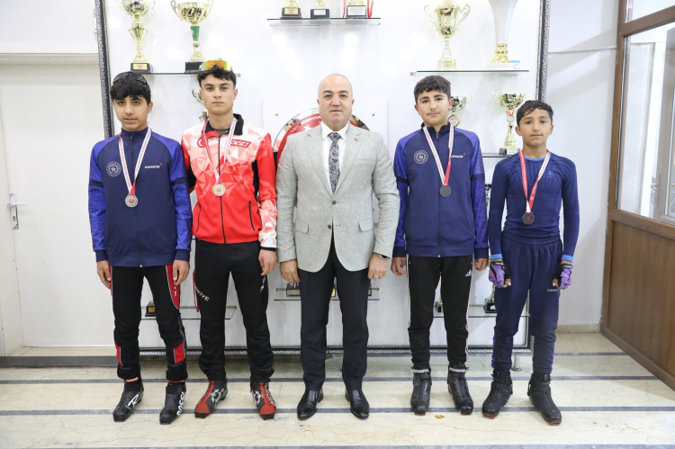 Ağrı’da Gençlik Spor’dan 19 Mayıs coşkusuna sportif kutlama