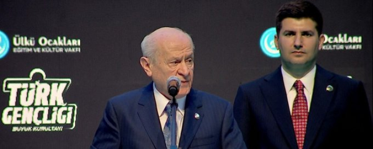 Bahçeli Büyük Kurultay’da konuştu: Türk gençliği Türkiye Yüzyılı’nın teminatıdır