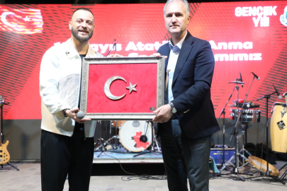 Bursa İnegöl’de 19 Mayıs coşkusu Safa Zakir konseriyle zirveye ulaştı