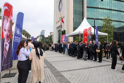 Bursa Büyükşehir ailesi bayramlaştı