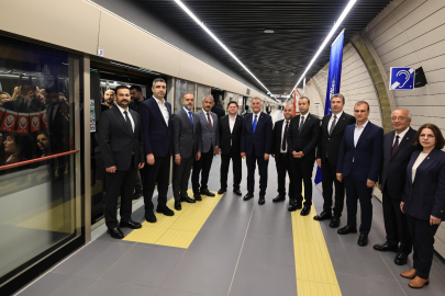 Anadolu Yakası’na dev ulaşım yatırımı... Sultanbeyli Metrosu hizmete açıldı
