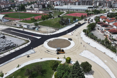 Denizli’de riskli kavşakta güvenli ulaşım adımı