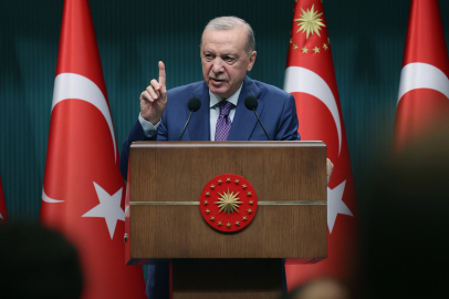 Erdoğan: Diplomaside güçlü, savunma sanayide destan yazan Türkiye var