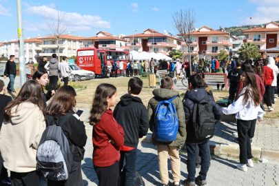 Efes Selçuk’ta öğrenci otobüsleri sezonu kapattı