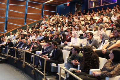 1416 bursiyerleri New York Türkevi'nde buluştu
