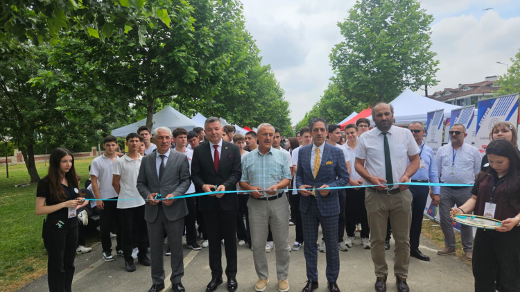 Sakarya’da Erasmus+ Yaygınlaştırma Şenliği düzenlendi