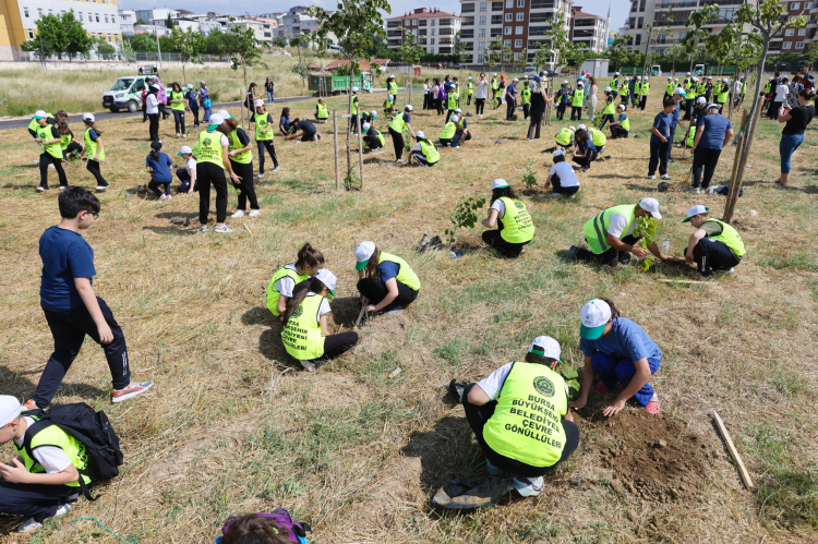 Bursa Büyükşehir geleceğe nefes oldu