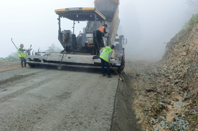 Trabzon’da yüksek kesimlerde yol seferberliği