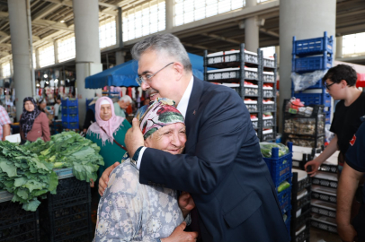 Gebze'de Mevlana Kapalı Pazar Yeri’nde gönül buluşması