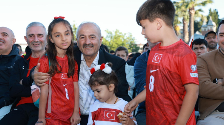 Gebze ‘Bizim Çocuklar’ı tek yürek izledi