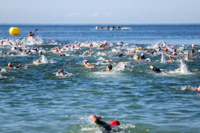 İstanbul Florya Sahili’nde Triatlon heyecanı