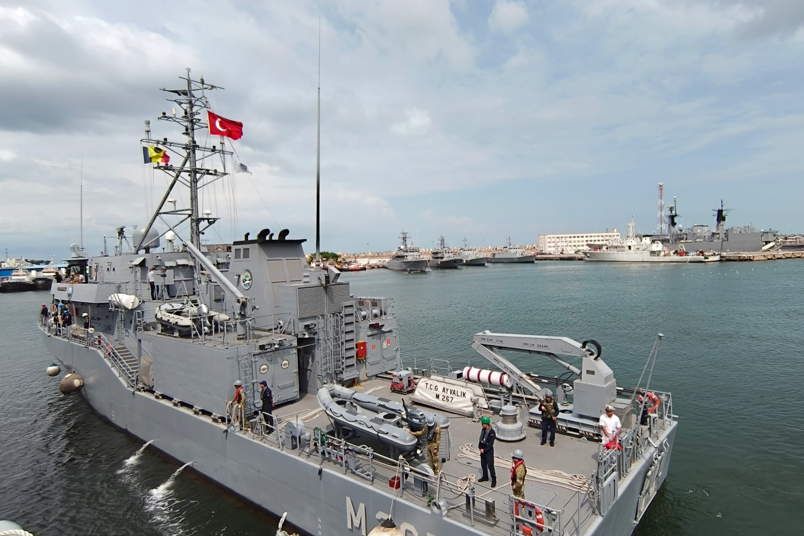 Karadeniz'de mayın tehdidine karşıortak görev