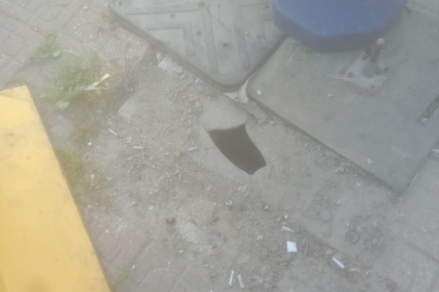 Edirne Keşan'da onarılmayan kaldırım tepki çekiyor! Vatandaş, hem Telekom’a, hem de belediyeye tepkili