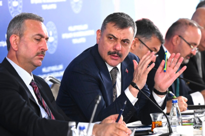 Bakan Çiftçi, milletvekilleriyle istişarede buluştu