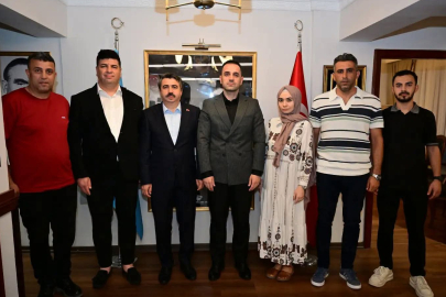 Bursa Yıldırım'da Başkan Yılmaz'dan Ülkü Ocakları'na ziyaret