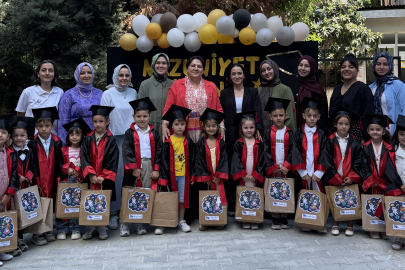 Kocaeli Çayırova Çocuk Kulüpleri’nde karne sevinci