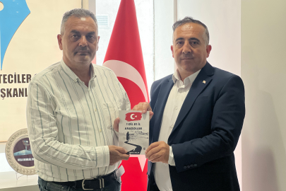 Ortadoğu Gazeteciler Cemiyeti’ne Balat’tan kitaplı ziyaret