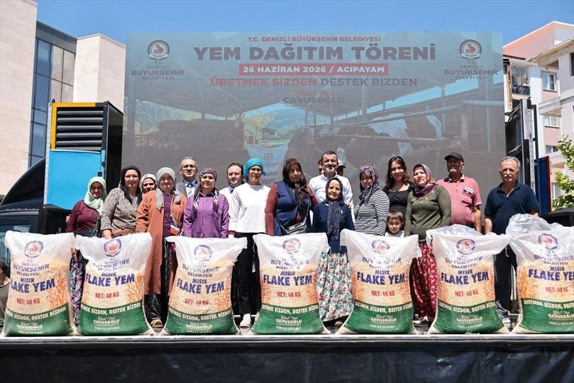 Denizli'de yetiştiriciye yem desteği devam ediyor