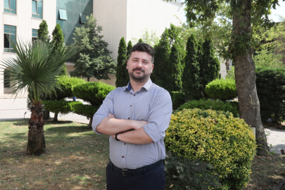 Bursalı akademisyene uluslararası 'en iyi bildiri' ödülü