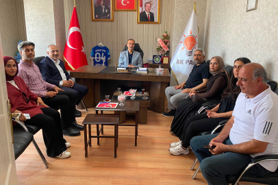 AK Partili Yıldız'dan Doğubayazıt'ta teşkilat ziyareti