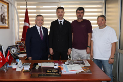 Arhavi Kaymakamı Çimşir’den Artvin Trabzonsporlu Taraftarlar Derneği'ne veda ziyareti