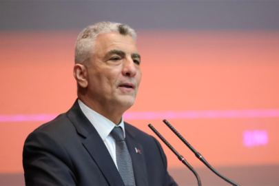 Bakan Bolat'tan 3. çeyrek değerlendirmesi... İhracat beklentisi güçlendi, hedef 282 milyar dolar