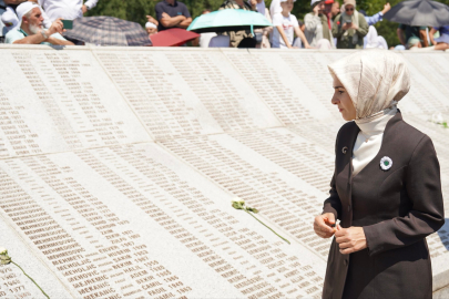 Bakan Göktaş: Srebrenitsa Soykırımı'nı unutturmayacağız
