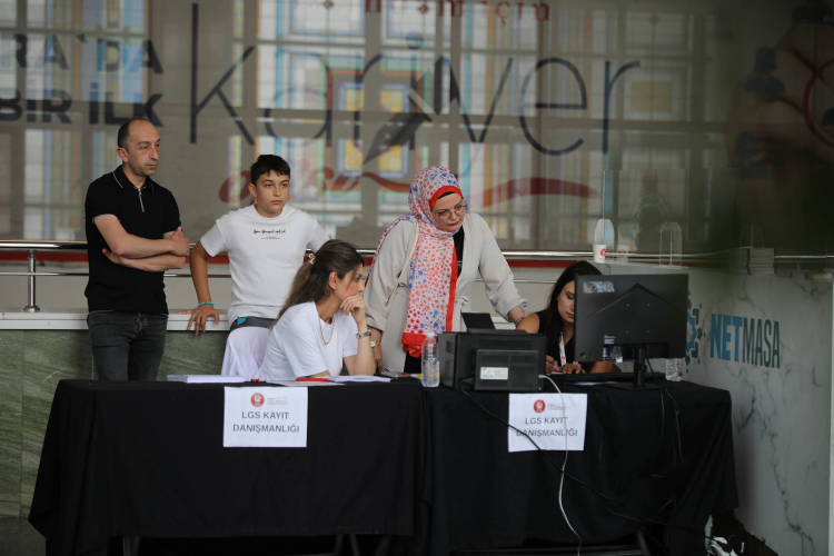 Ankara Keçiören’de öğrenciler LGS’de zirveye çıktı
