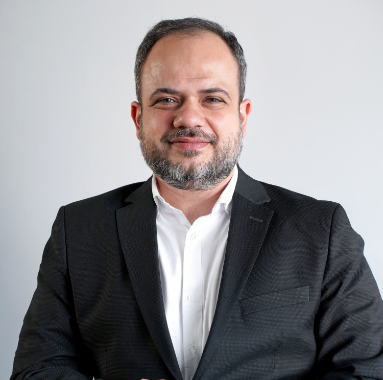 Çalışanlar tatilde bile işten kopamıyor!