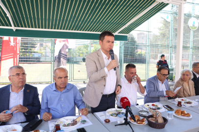 Bursa Osmangazi’de mahalle buluşmaları sürüyor