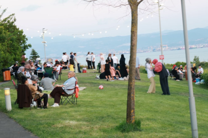Başkan Büyükgöz, Gebzelilerle parkta buluştu