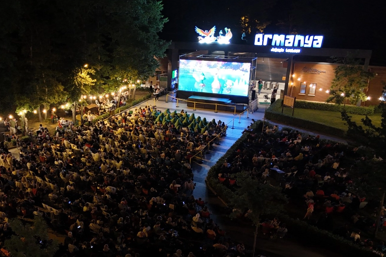 Kocaeli’de gece sineması büyük ilgi görüyor