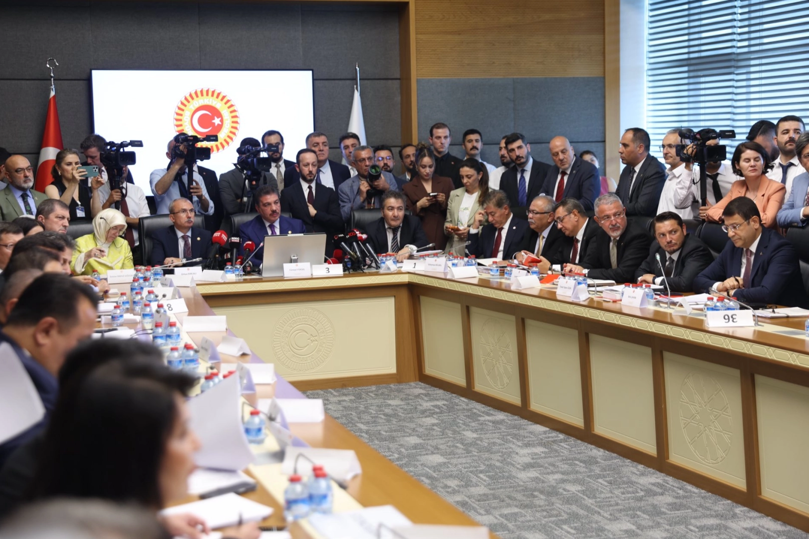 Terörsüz Türkiye yasa teklifi komisyondan geçti