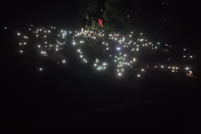 Bursa Yenişehir'de binlerce kişi gözlerini gökyüzüne çevirdi