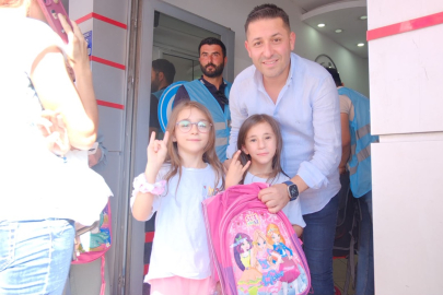Ülkü Ocakları Kayseri İl Başkanlığı'ndan 5 bin öğrenciye kırtasiye desteği