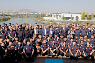 Memduh Büyükkılıç'tan Kayseri İtfaiyesi'ne kutlama