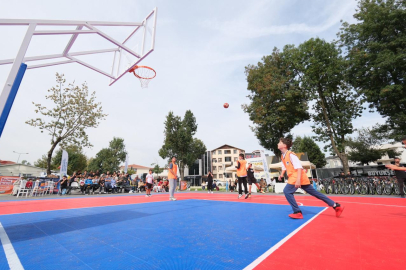 Sakarya'da 250’den fazla sporcu parkede ter döktü