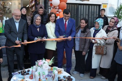 Kütahya’da Düş Bahçesi Sanat ve Bilim Atölyesi açıldı